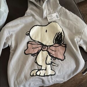 H&M Light Gray Snoopy Hoodie-Long sleeve* New